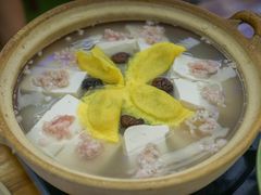 -刘姐啤酒鱼民族演艺餐厅(西街总店)