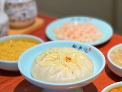 -裕兴记•蟹黄面馆(人民广场店)