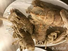 -拉威海鲜市场