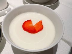 燕窝双皮奶-炳胜品味(深圳万象城店（罗湖）)