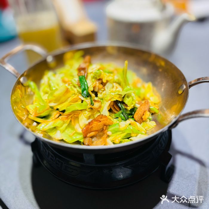 客庄民间菜(古美路店)干锅手撕包菜图片