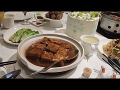 -贝勒爷·酥不腻烤鸭