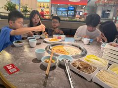 -季季红火锅(青山湖万达店)