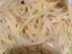 -梅飞酒家(名辉豪庭店)