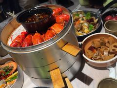 -巴厘龙虾·榜首油焖大虾(音乐学院·沿江酒馆店)