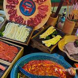 成都排队王来郑州了！甜品全部9.9r