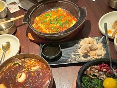 -大同江朝鲜菜•长春地标美食(绿园吾悦广场店)
