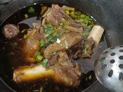 -茸梅路右拐龙虾-农家菜(松江店)