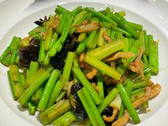 炒小芹菜-阿喆私房菜(西五路店)