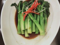 白灼芥兰-北京宝辰饭店·聚彩轩中餐厅
