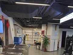 -超鹿运动(达信大厦店)