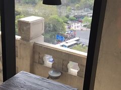 -光海书局(南京东路第一百货店)