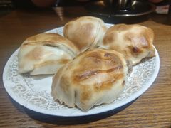-盾亚新疆餐厅(松江万达广场店)
