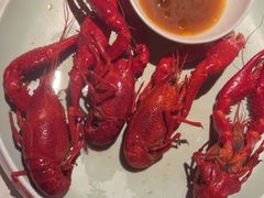 -沪小胖·小龙虾·蓝龙王(八佰伴店)