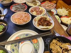 -沸炉重庆老火锅(军事博物馆店)