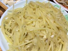 家常土豆丝-满园烤鸭·春饼(太原街万达店)