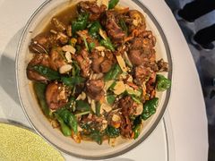 地锅老公鸡-大张烙馍村(绿地店)