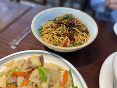 -民间瓦缸煨汤館(嵩山路店)