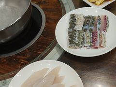-正能量脆肉鲩火锅