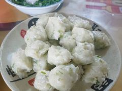 饭包丸子-烂厅下牛肉汤