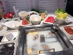 -海底捞火锅鲜切牛肉主题店(长寿路店)