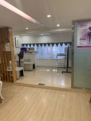 -倾城妃姿美疗中心