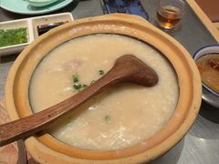 生滚牛肉粥-潮界(虹桥新天地店)