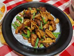 橄榄油炒三种蘑菇-西贝(紫荆广场店)