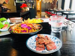 上等牛小排-杉海和牛烧肉海鲜自助(会展城店)