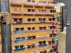 -MUJOSH木九十眼镜(月星环球港B1店)