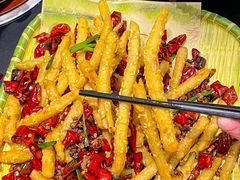 -鱼头泡饭·湖北菜·非物质文化遗产(岳家嘴总店)