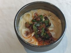 遵义豆花面-黔香阁·味(花木店)