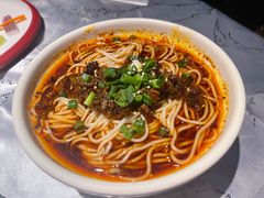 担担面-红辣椒·川菜·火锅(朝外店)