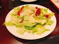 -恰餐厅及酒吧 CHAR Bar & Grill (北京丽都皇冠假日店)