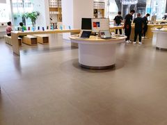 -华为授权体验店(中山公园来福士)