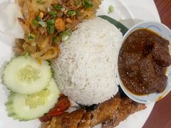 咖喱牛肉饭-小槟城美食馆