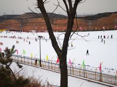 -采薇庄园四季滑雪场