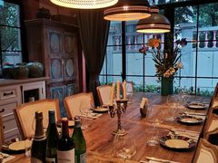 -SISTERS BAR RESTAURANT川意酒馆(嘉善老市H楼店)