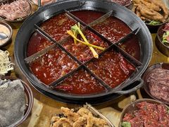 -正南齊北重庆老火锅(光华村直营店)