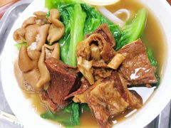 牛腩猪肠河粉-珍珍小食店(西华路店)