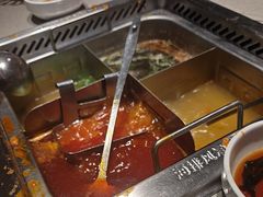 -海底捞火锅(宏大财富广场店)