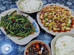 -晏老九豆花饭家常菜(上海城店)