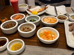 -萨拉伯尔(燕莎友谊商城店)