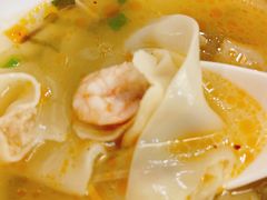 -笑来喜馄饨小笼工坊店(湖滨街店)