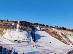 -蓟洲国际滑雪场