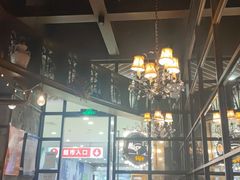 -玛格萝妮(汇智国际商业中心店)