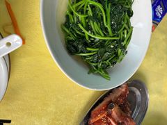 -南沙辉记烧鸡·荔枝木炭火吊烧(旧镇店)