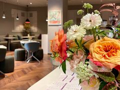 -潮一不贰·法式甜品·生日蛋糕·西式简餐(外滩店)