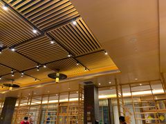 大堂-稻香酒家·34年老字号·港式粤菜(汉街店)