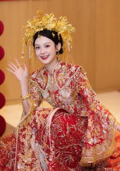 -莫小姐婚纱